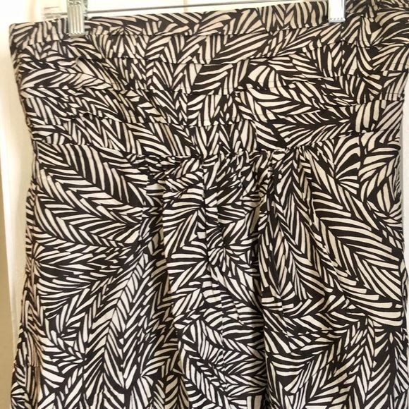 Banana Republic Strapless Dress - Picture 8 of 11